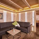 Bayern Bei Salzburg Und Berchtesgaden Mit Whirlpool Und Sauna * Ainring