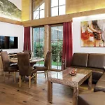 Chalet Bayern Bei Salzburg Und Berchtesgaden Mit Whirlpool Und Sauna Ainring