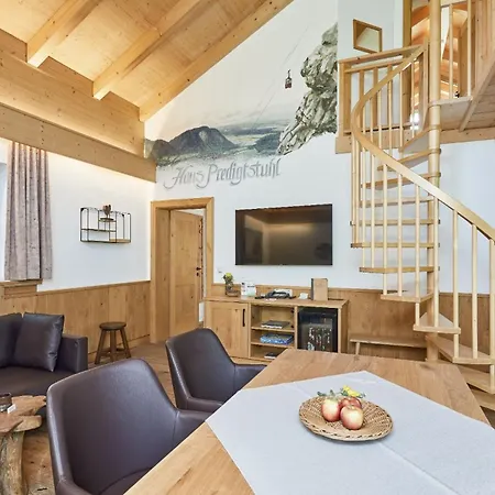 샬레 Bayern Chalets *