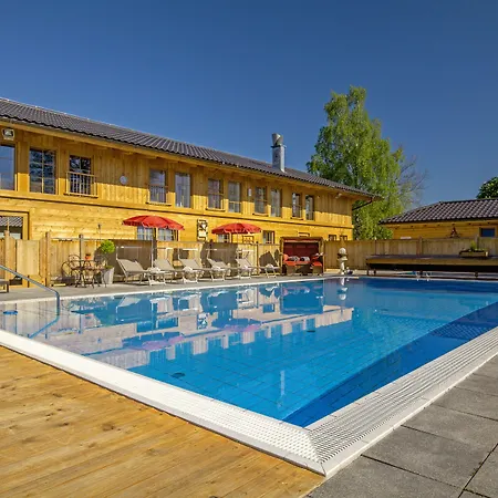 Bayern Chalets *