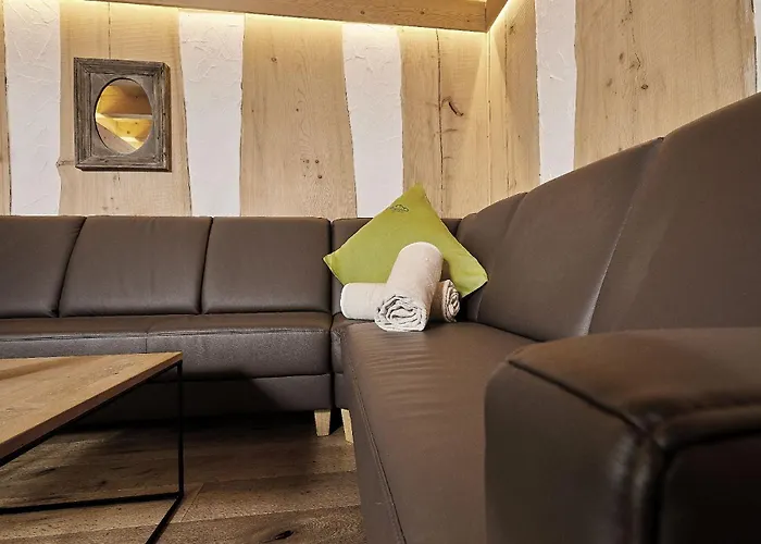 Bayern Bei Salzburg Und Berchtesgaden Mit Whirlpool Und Sauna شاليه آينرنغ