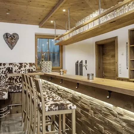 Bayern Bei Salzburg Und Berchtesgaden Mit Whirlpool Und Sauna Chalet *