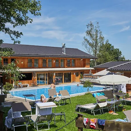Bayern Bei Salzburg Und Berchtesgaden Mit Whirlpool Und Sauna