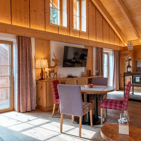Chalet Bayern Bei Salzburg Und Berchtesgaden Mit Whirlpool Und Sauna