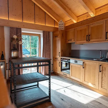 Bayern Bei Salzburg Und Berchtesgaden Mit Whirlpool Und Sauna Chalet *